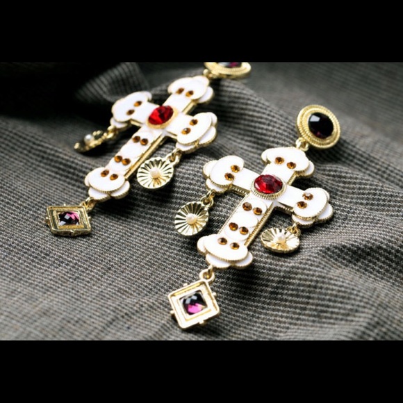 New Cross Earrings - Picture 3 of 3