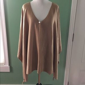 🌷2/$30🌷Poncho sweater