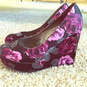Madden Girl Platform Wedges