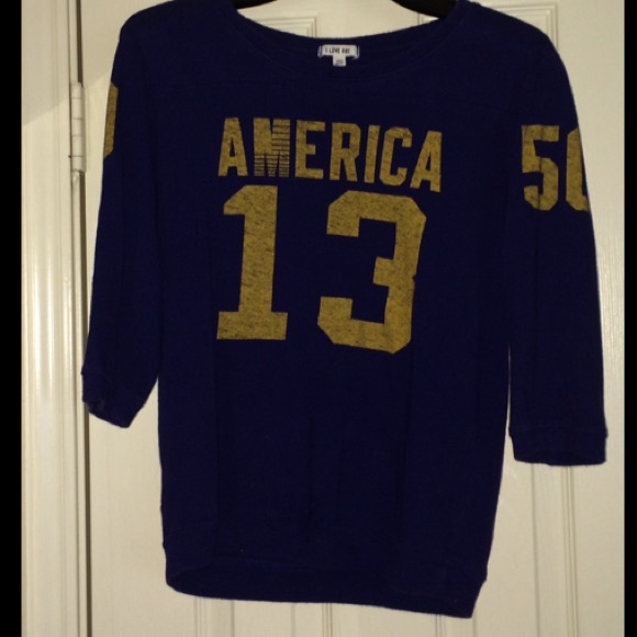 America graphic tee. - Picture 2 of 3