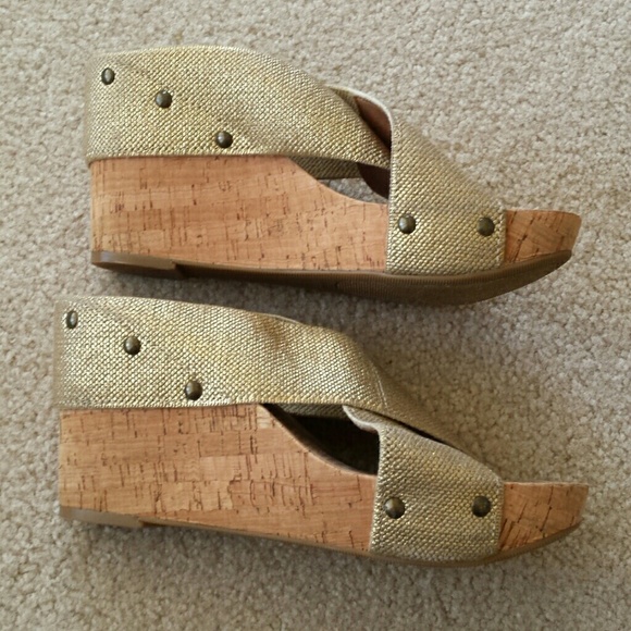 Lucky Brand wedge shoes - Picture 2 of 4
