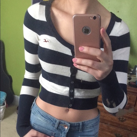 Cute cropped sweater