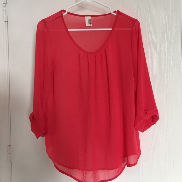 Sheer blouse 💄