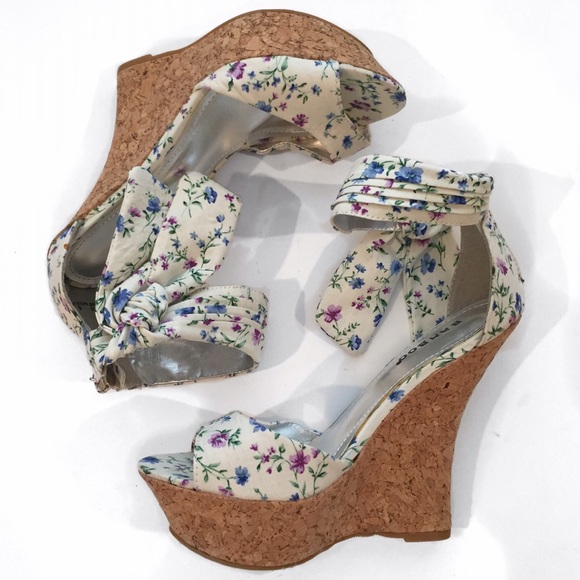 Shoes - Floral Cork Platform Wedge