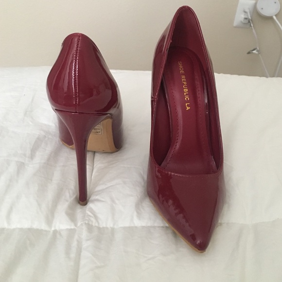 POINTED HEELS.๐ - Picture 3 of 4