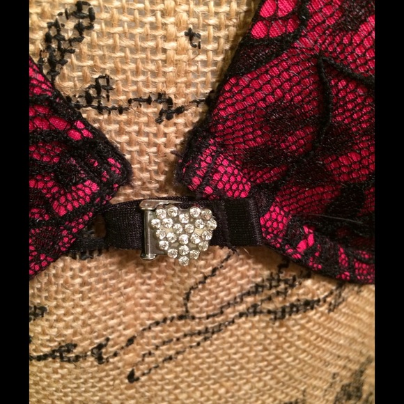 VS Sexy Little Things Bra 34C - Picture 2 of 3