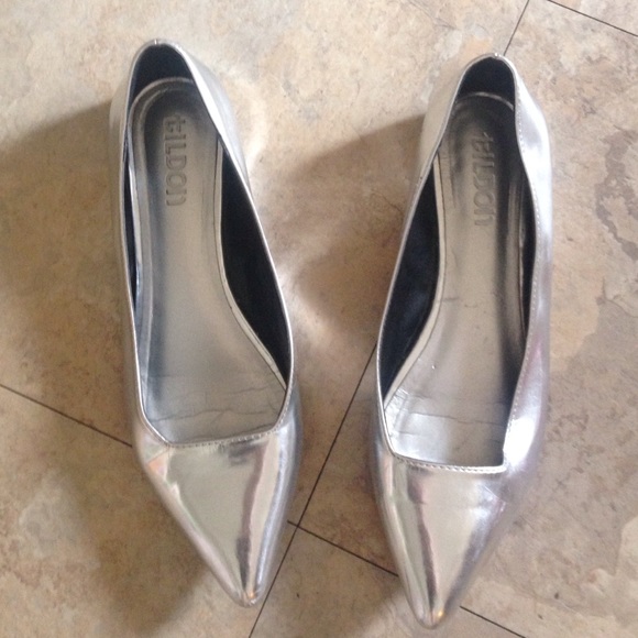 Tildon pointed flats