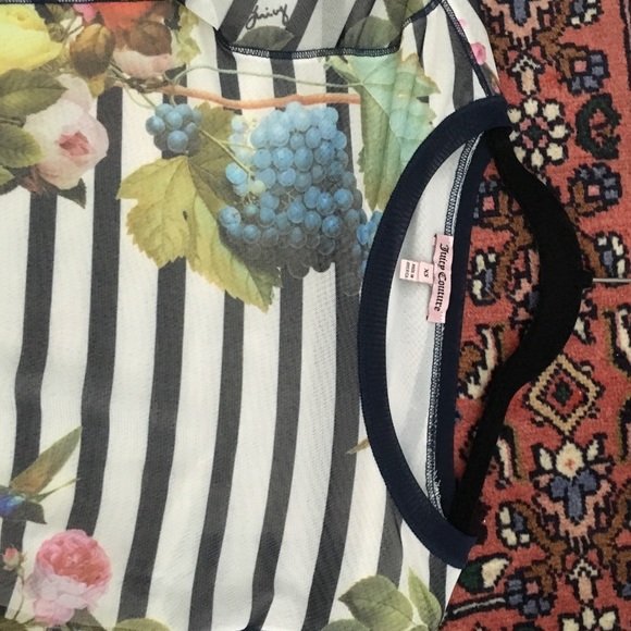 Juicy couture floral top - Picture 2 of 3