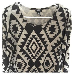 Aztec print sweater/shirt