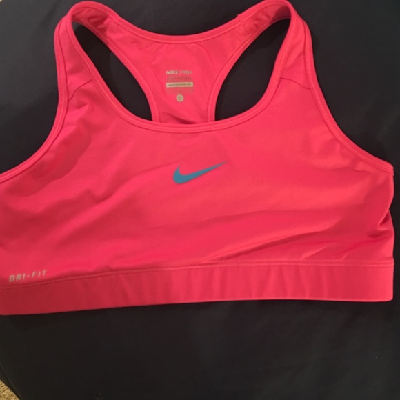 Nike dri-fit sports bra
