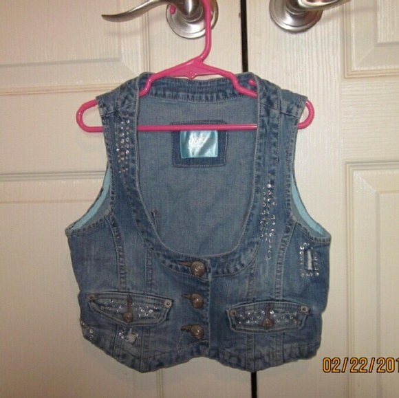 Justice vest for girls - Picture 1 of 1