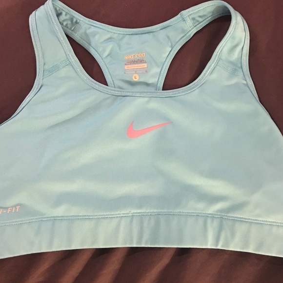 Nike dri-fit sports bra