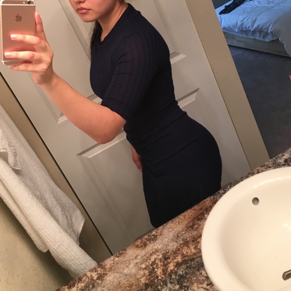 MIDI BODYCON DRESS - Picture 2 of 4