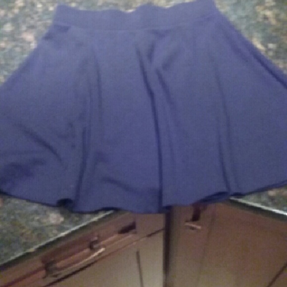 Nwot Super cute decree skirt!