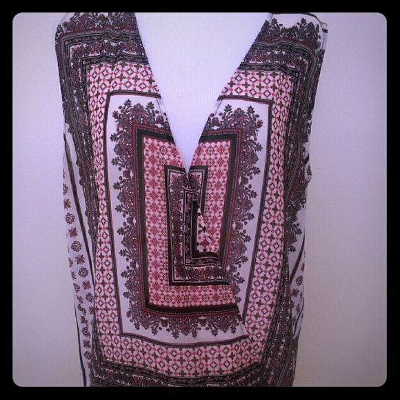 Double Zero Sleeveless Top