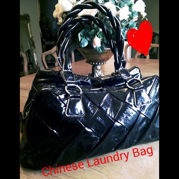 Chinese Laundry Handbag - Super Sophisticated!