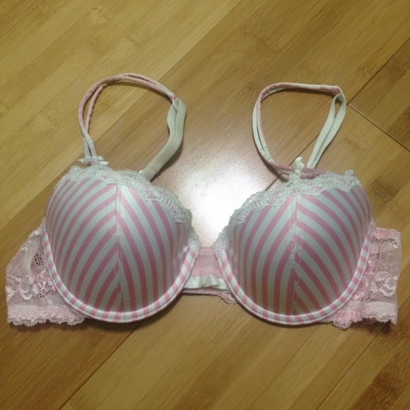 Pink and white bra - Picture 1 of 3