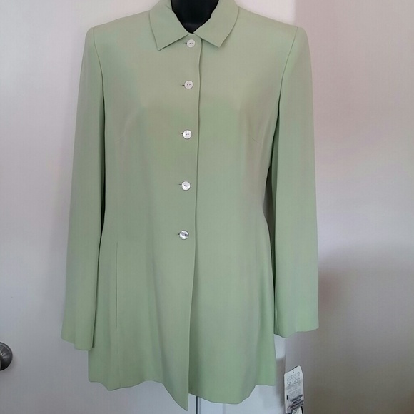 Rena Rowan Pantsuit 2pc 100% silk mint color