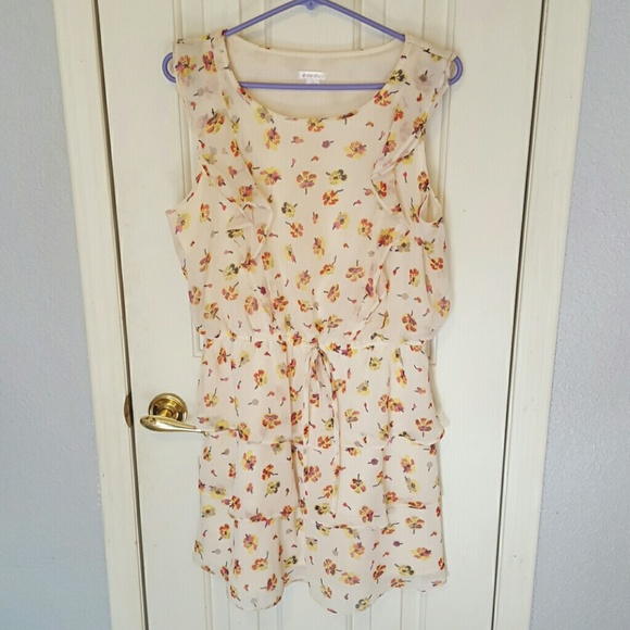 Xhilaration Dresses & Skirts - New Xhilaration floral print dress!