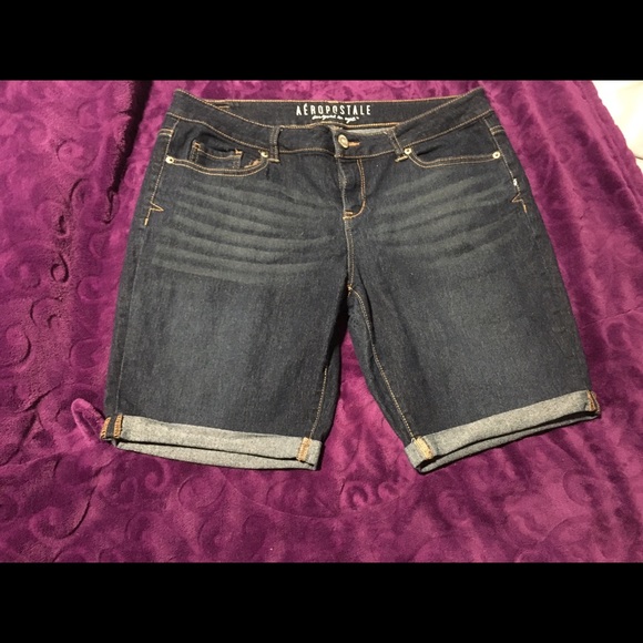 Aeropostale Bermuda shorts