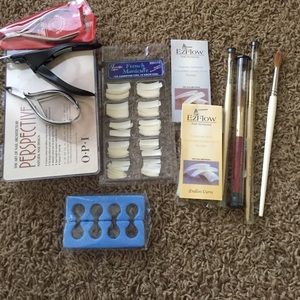 ❌SOLD❌Assorted acylic nail supplies!