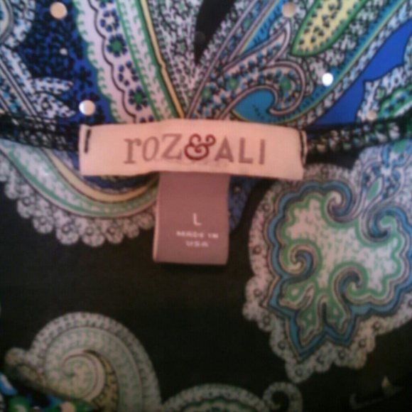 Roz and ali top - Picture 2 of 2