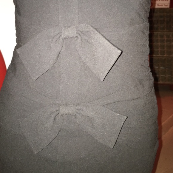 🌺$344 OFF RETAIL PRICE $348🌺NWT BCBG DRESS 🌺 RETAILS $348🌺 - Picture 4 of 4