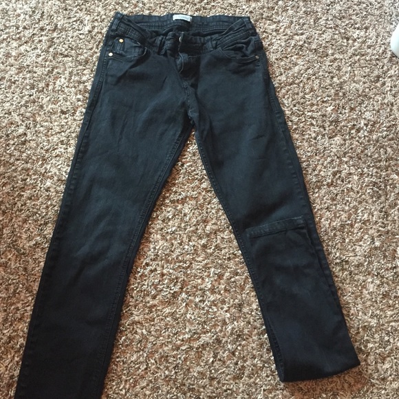 The perfect pair of black jeans