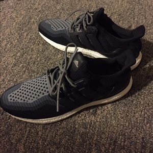 ultra boost black grey gradient