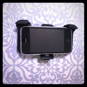 FLASH SALE ⚠️ Otterbox Clip - So Convenient 📱