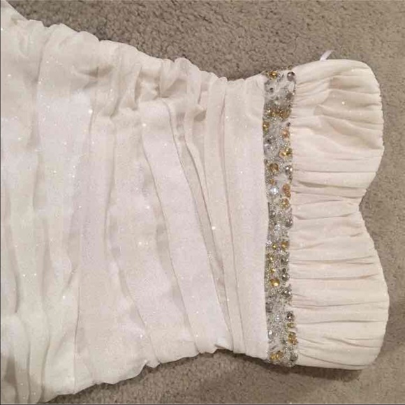 Gold Sparkly mini Dress - Picture 3 of 4