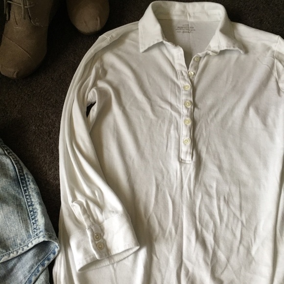 J Crew Perfect Fit 3/4 Sleeve White Collared Top