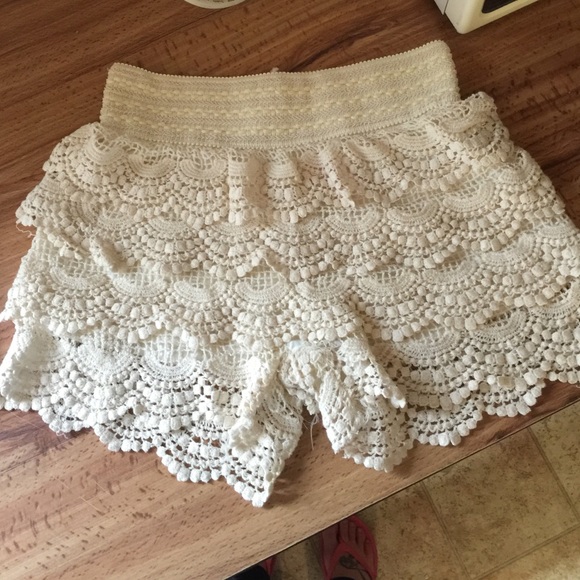 Lace shorts