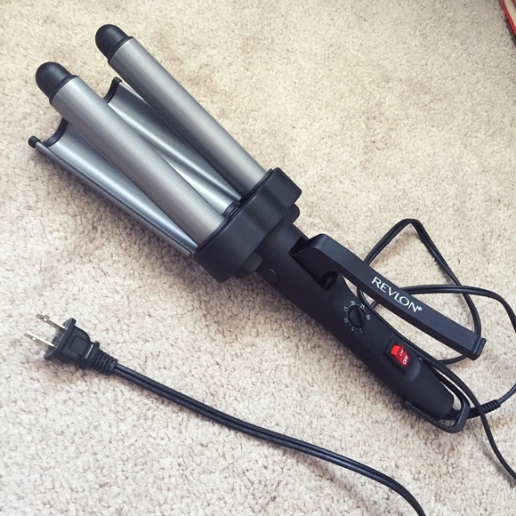 Revlon Jumbo 3 Barrel Waver