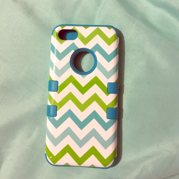 Blue and green iPhone 5c cover