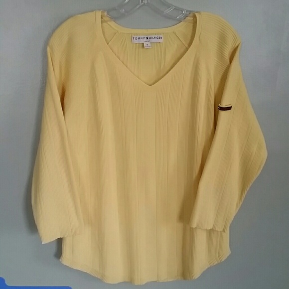 TOMMY HILFIGER " TOP " - Picture 1 of 4