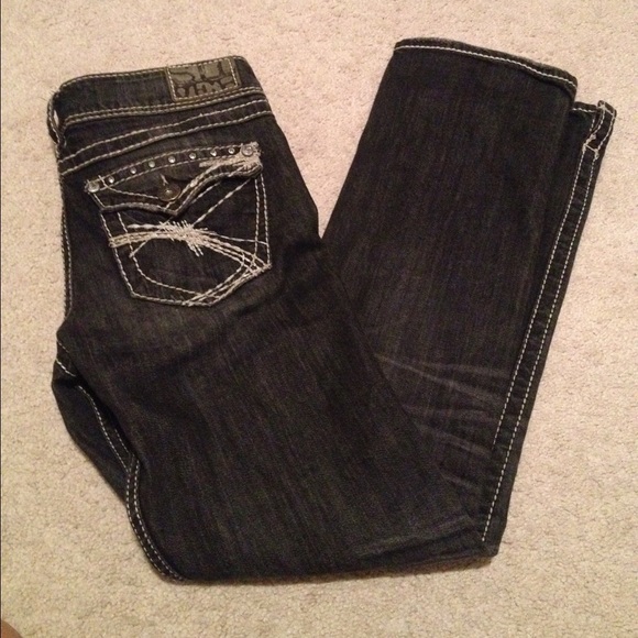 Silver Jeans Denim - Mckenzie silver boot cut jeans.Black denim silvers