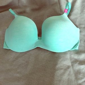 PINK brand Victoria's Secret teal bra. 36 DD