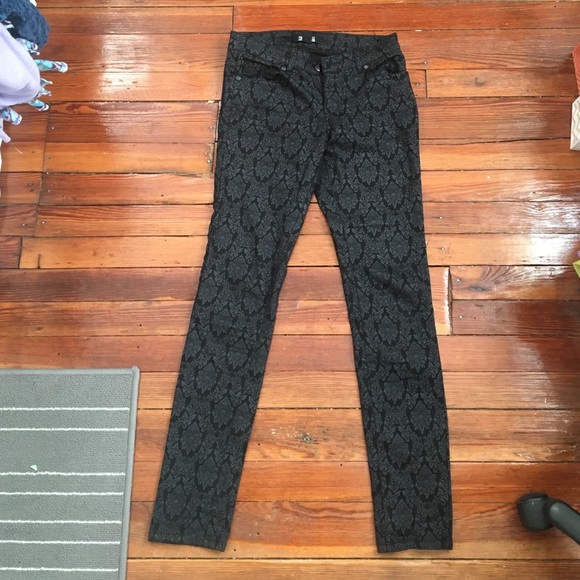 Forever 21 printed denim pants!