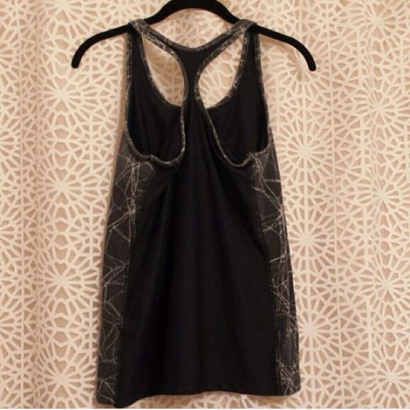 Nike Dri fit tank! - Picture 3 of 3