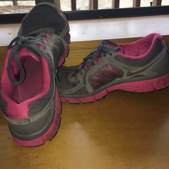 Hot Pink Nike Sneakers Sz 8.5