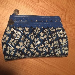 Vera Bradley makeup bag