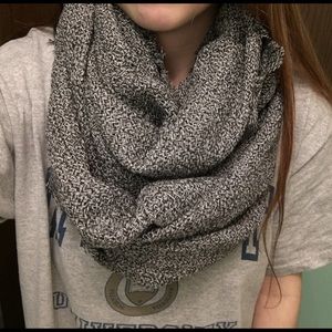 Old navy Infinity scarf