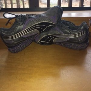 💜💜 Sz 8.5 women's running shoes