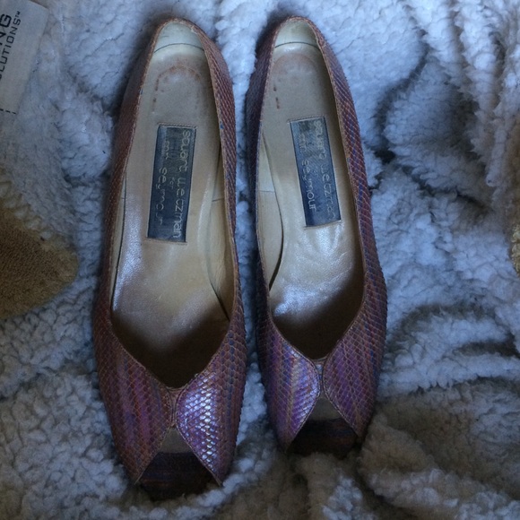 Vintage Stuart Weitzman shoes - Picture 1 of 4