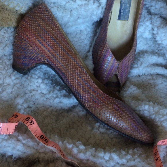 Vintage Stuart Weitzman shoes - Picture 4 of 4