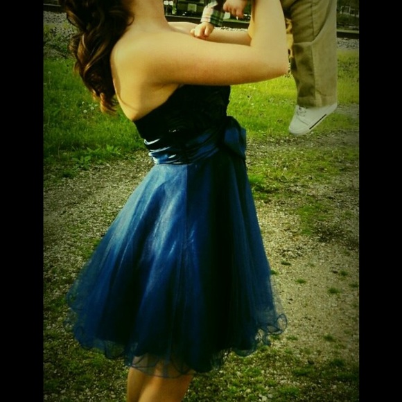 Blue Prom/homecoming dress