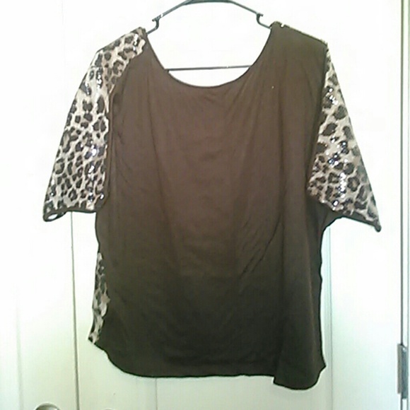 Leopard print shirt - Picture 2 of 2