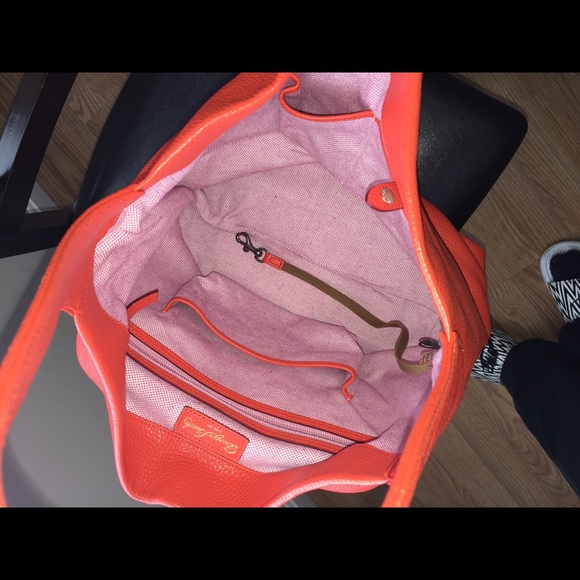 Dooney & Bourke purse - Picture 4 of 4