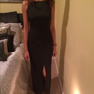 Evening dress / formal maxi dress